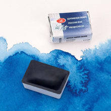 Load image into Gallery viewer, Watercolor set "white nights" 48 colours full pans set in birch box with squirrel brush