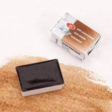 Load image into Gallery viewer, Watercolor set "white nights" 48 colours full pans set in beech box with squirrel brush